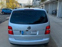 Gebraucht VW Touran 140 PS (102 kW) 2006 Silber Van / Kleinbus