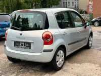Gebraucht Renault Modus 111 PS (81 kW) 2005 Silber Van / Kleinbus
