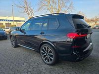 Gebraucht BMW X7 M Sport 265 PS (194 kW) 2020 Carbonschwarz SUV