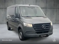 Gebraucht Mercedes Sprinter 170 PS (125 kW) 2022 Grau Van