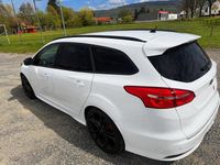 Usata Ford Focus ST 250 CV (183 kW) 2015 Bianco Station wagon