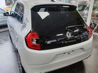 Gebraucht Renault Twingo Urban Night 65 PS (47 kW) 2024 Quartz white Kleinwagen