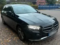 Gebraucht Mercedes E220 194 PS (142 kW) 2023 Schwarz Kombi