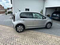 Gebraucht VW e-up! 61 kW (83 PS) 2022 Silber Kleinwagen