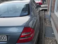 Gebraucht Mercedes E240 Avantgarde 177 PS (130 kW) 2002 Blau Limousine