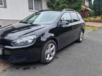 Gebraucht VW Golf VI 105 PS (77 kW) 2011 Schwarz Kleinwagen