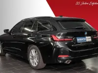 Gebraucht BMW 318 156 PS (114 kW) 2023 Schwarz Kombi
