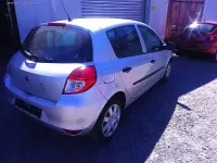 Gebraucht Renault Clio 75 PS (55 kW) 2012 Silber Kleinwagen