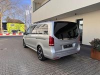 Gebraucht Mercedes EQV300 150 kW (204 PS) 2025 Silber Van / Kleinbus