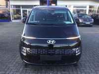 Gebraucht Hyundai Staria Trend 224 PS (164 kW) 2024 Schwarz Van / Kleinbus