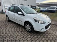 Gebraucht Renault Clio II Dynamique 101 PS (74 kW) 2009 Weiß Limousine