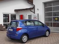 Gebraucht Toyota Verso-S 99 PS (72 kW) 2011 Blau metallic Van / Kleinbus