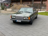 gebraucht Mercedes 230 w123Coupe