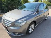 Gebraucht Mercedes B180 122 PS (89 kW) 2014 Grau Kleinwagen
