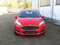 Gebraucht Ford Fiesta Trend 95 PS (69 kW) 2014 Rot Kleinwagen
