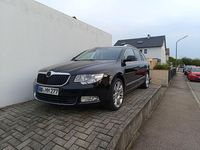 Gebraucht Skoda Superb 160 PS (117 kW) 2010 Schwarz Kombi