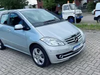 Gebraucht Mercedes A160 Elegance 95 PS (69 kW) 2011 Silber Kleinwagen