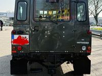 Gebraucht Land Rover Defender 122 PS (89 kW) 2007 Grün SUV