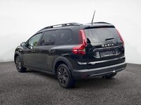 Gebraucht Dacia Jogger Expression 140 PS (102 kW) 2025 Perlmuttschwarz Van / Kleinbus