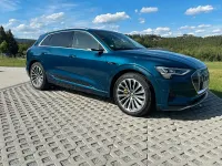 Gebraucht Audi e-tron Premium 300 kW (408 PS) 2019 SUV