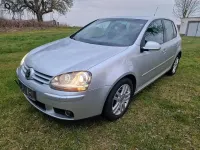 Second-hand VW Golf IV 116 CP (85 kW) 2006 Argintiu Berlinǎ