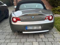 Gebraucht BMW Z4 Sport Line 150 PS (110 kW) 2005 Grau Cabrio