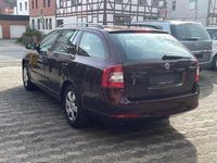 Gebraucht Skoda Octavia Impuls Edition 105 PS (77 kW) 2011 Rot Kombi