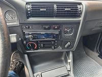 Gebraucht BMW 320 130 PS (95 kW) 1988 Grau Limousine