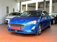 Gebraucht Ford Focus Cool & Connect 101 PS (74 kW) 2019 Blau Limousine