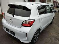 Gebraucht Mitsubishi Space Star Top 80 PS (58 kW) 2020 Weiß Limousine