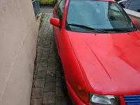 Brugt VW Polo Basis 60 HK (44 kW) 1999 Rød Sedan