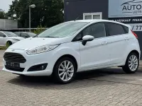 Gebraucht Ford Fiesta Titanium 125 PS (91 kW) 2017 Weiß Kleinwagen