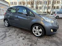 Gebraucht VW Passat GTE 128 PS (94 kW) 2011 Grau Kombi