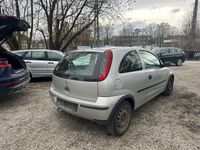 Gebraucht Opel Corsa Basis 60 PS (44 kW) 2004 Silber Kleinwagen