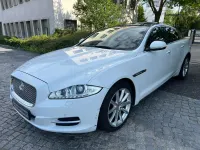 Gebraucht Jaguar XJ Premium Luxury 275 PS (202 kW) 2014 Polaris white Limousine