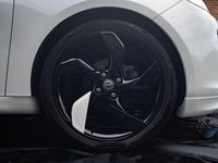 Gebraucht Opel Adam Edition 101 PS (74 kW) 2015 Weiß Kleinwagen