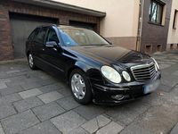 Gebraucht Mercedes E220 170 PS (125 kW) 2006 Schwarz Kombi