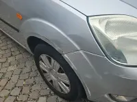 Gebraucht Ford Fiesta 80 PS (58 kW) 2005 Silber Kleinwagen