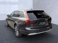 Gebraucht Volvo V90 CC Plus 197 PS (144 kW) 2022 Platinum grey / (metallic) Kombi