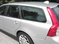 Gebraucht Volvo V50 114 PS (83 kW) 2010 Silber Kombi