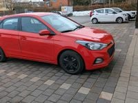 Gebraucht Hyundai i20 Active 84 PS (61 kW) 2019 Rot Kleinwagen