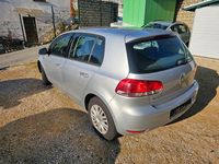 Second-hand VW Golf VII Trendline 80 CP (58 kW) 2012 Argintiu Berlinǎ
