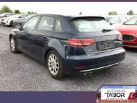 Gebraucht Audi A3 Sport 150 PS (110 kW) 2019 Blau metallic Limousine