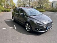 Second-hand Ford S-MAX Titanium 241 CP (177 kW) 2017 Gri Monovolum