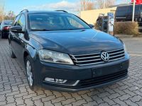 Gebraucht VW Passat Trendline 150 PS (110 kW) 2012 Grau Kombi