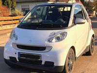 Gebraucht Smart ForTwo Cabrio Passion 71 PS (52 kW) 2010 Weiß Cabrio