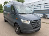 Gebraucht Mercedes E-Sprinter 85 kW (116 PS) 2020 Grau Van