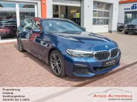 Gebraucht BMW 530 M Sport 245 PS (180 kW) 2024 Phytonicblau Kombi
