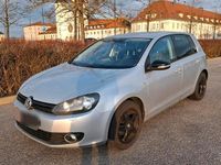 Gebraucht VW Golf VI 105 PS (77 kW) 2012 Silber Kleinwagen