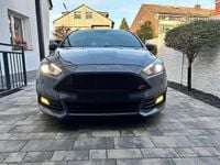 Gebraucht Ford Focus Sport 185 PS (136 kW) 2015 Grau Kombi